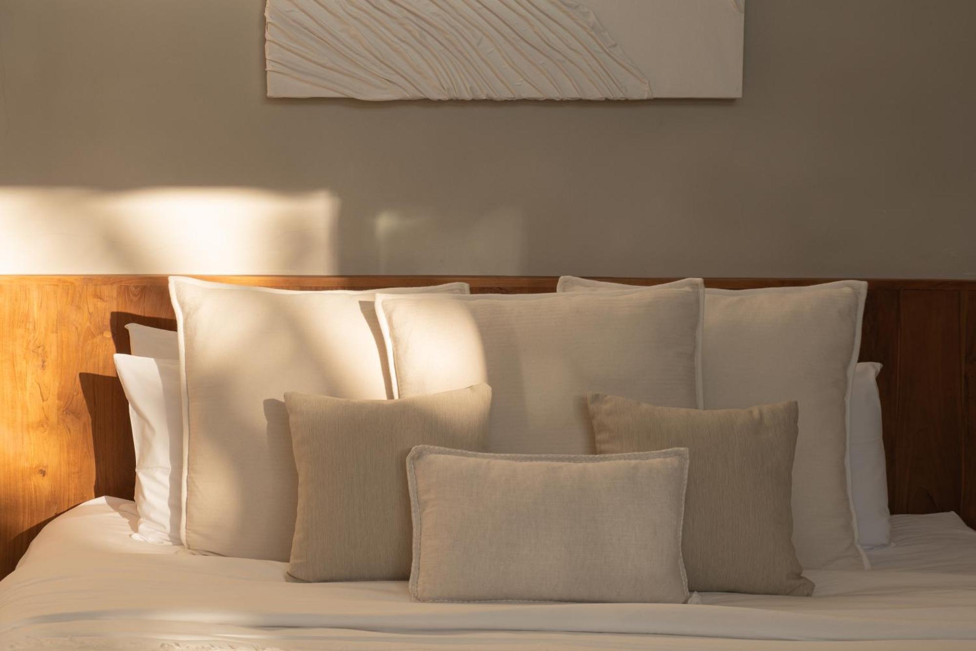 Zara Spacious, Chic And Classy 2 Bedroom 5 Minutes From Cliff Edge